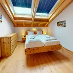 Bergblick Apartman *
